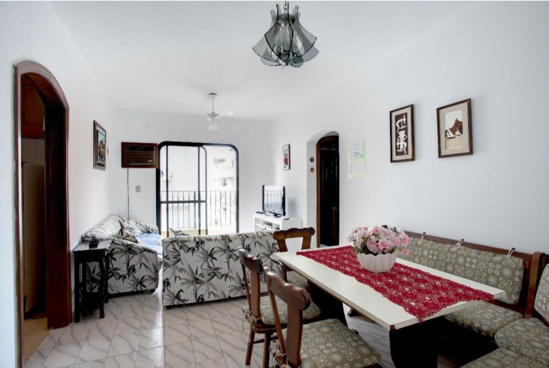 Apartamento Em 350 Da Praia Da Enseada Proximo Ao Aquario Apartamento *